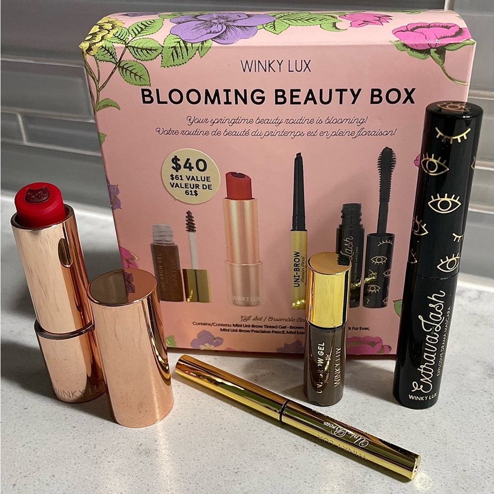 Winky Lux Gift Set